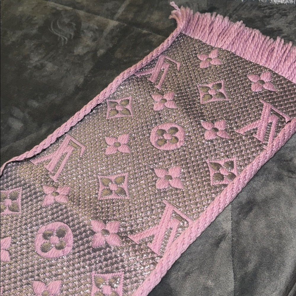 Louis Vuitton Pink and Silver Scarf Preloved 63” long n 11.5 wide pristine cond - Picture 7 of 9